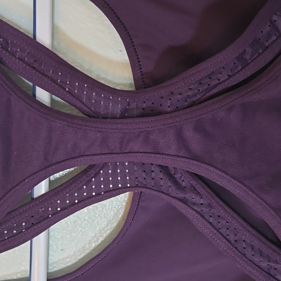 Victoria Sport | Purple Sports Bra Size Large - Picture 3 of 7